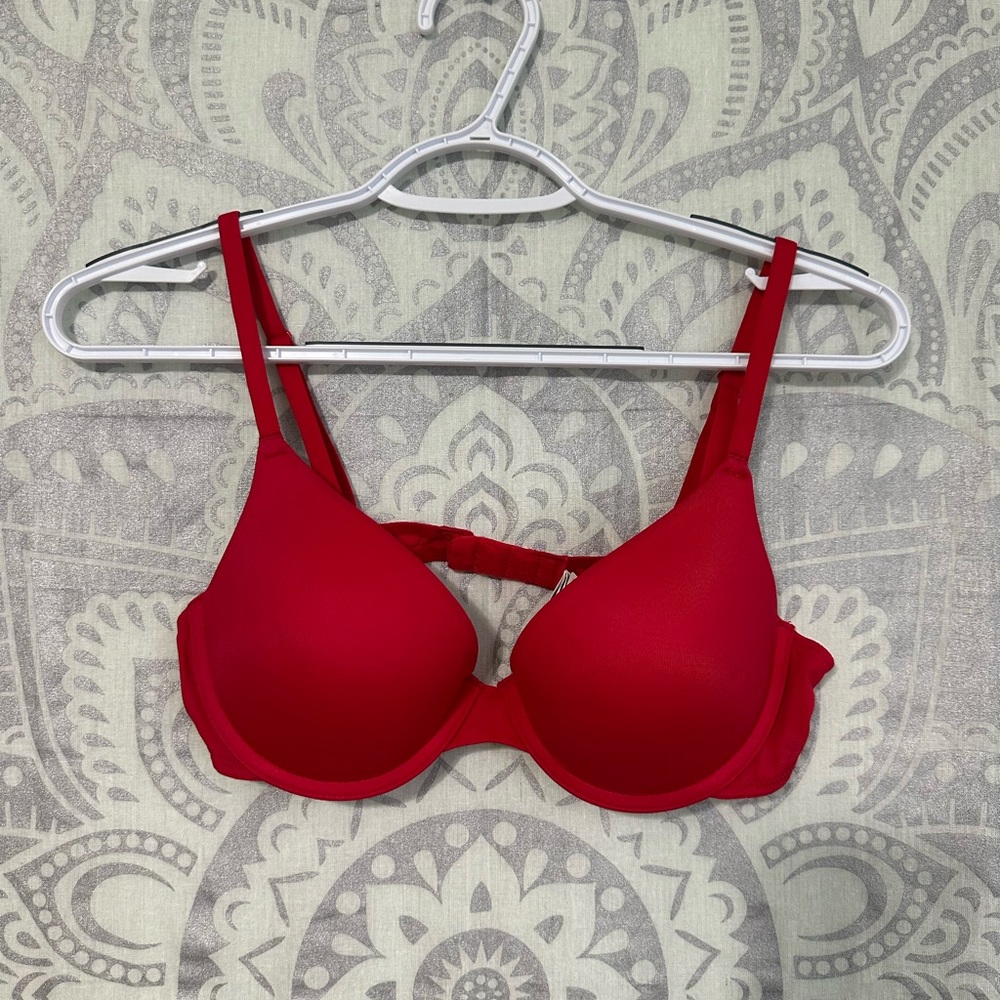 Nwt $36 Victorias Secret Pink Wear Everywhere Push-Up Bra Red Valentines 36B
